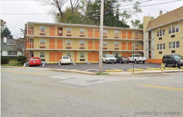 Media Inn & Suites Dış mekan fotoğraf