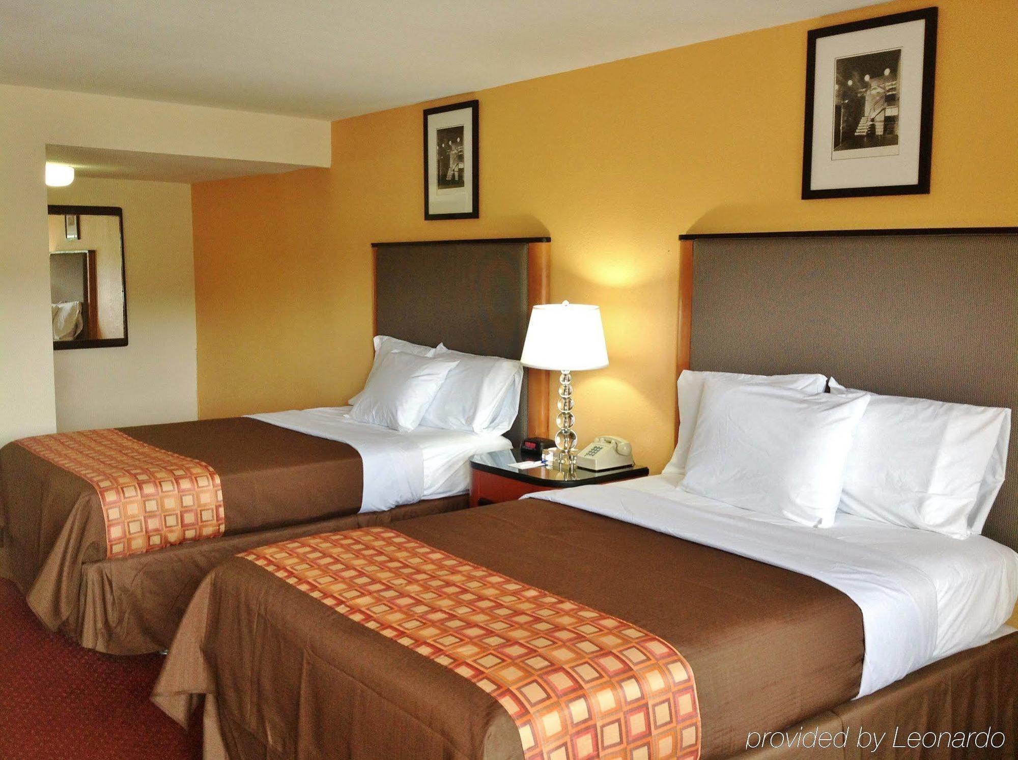 Media Inn & Suites Dış mekan fotoğraf